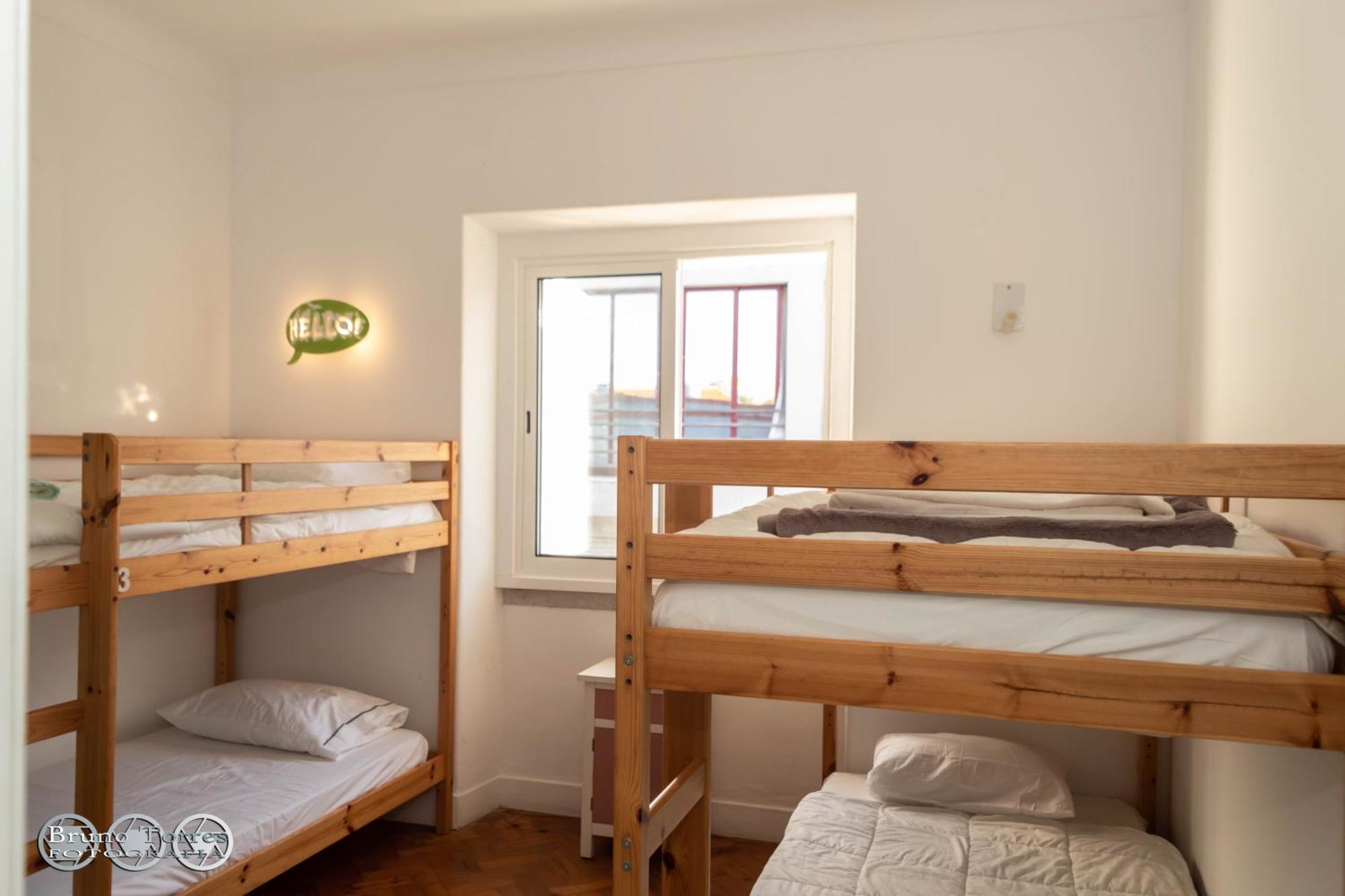 The Shed Surf Lodge Costa de Caparica Ngoại thất bức ảnh